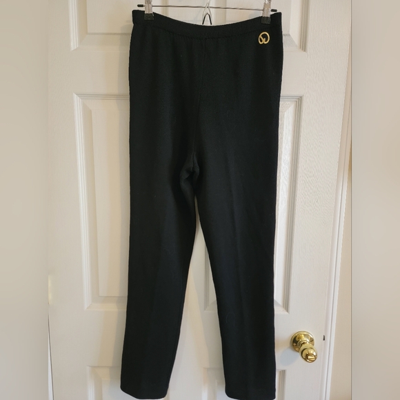 St. John Basics Black Knit Slim Slacks ~ Vintage Santana Knit - Picture 2 of 4